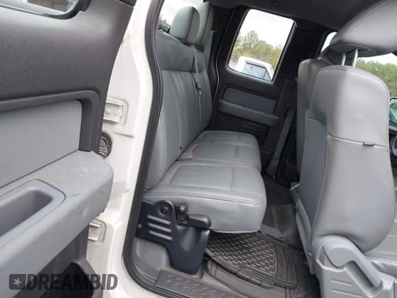 ✅ 2012 Ford F-150 XL • VIN: 1FTEX1CM1CFB36757 • Lot: 41918977. Listed on IAAI with 108,193 mi. Free auction sales archive from the USA and detailed vehicle history report at DreamBid. Image 8.