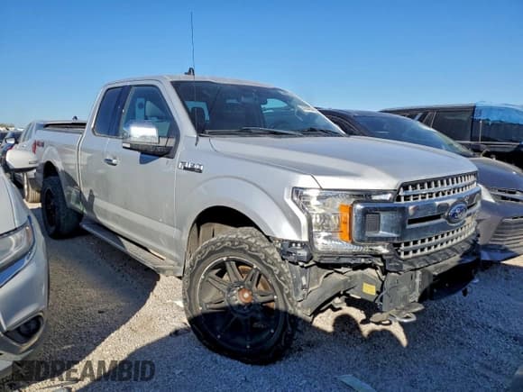 ✅ 2019 Ford F-150 XL • VIN: 1FTEX1EP6KKF18392 • Lot: 94328195. Listed on Copart with 152,267 mi. Free auction sales archive from the USA and detailed vehicle history report at DreamBid. Image 4.