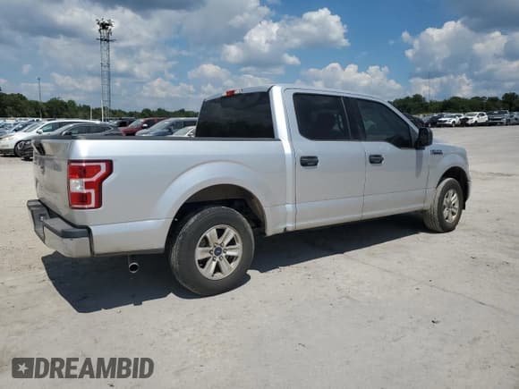✅ 2018 Ford F-150 XL • VIN: 1FTEW1CBXJFD54842 • Lot: 69670625. Listed on Copart with 139,914 mi. Free auction sales archive from the USA and detailed vehicle history report at DreamBid. Image 3.