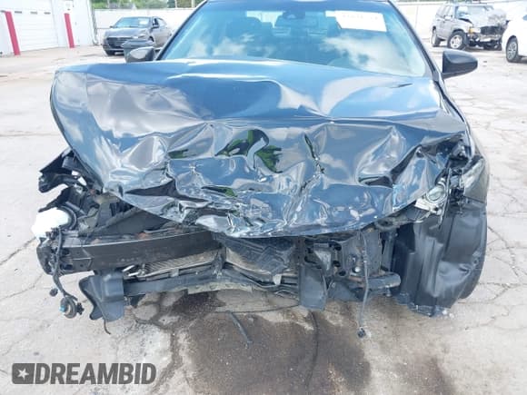 ✅ 2016 Toyota Camry XLE • VIN: 4T1BF1FK6GU532373 • Лот: 42671574. Опубликован ранее на IAAI с пробегом 138 618 миль. Бесплатный доступ к архиву аукционных продаж из США и подробный отчёт об истории автомобиля на DreamBid. Изображение 6.