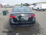 ✅ 2024 Nissan Versa SV • VIN: 3N1CN8EV5RL908819 • Лот: 43565028. Опубликован ранее на IAAI с пробегом 28 681 миль. Бесплатный доступ к архиву аукционных продаж из США и подробный отчёт об истории автомобиля на DreamBid. Изображение 17.