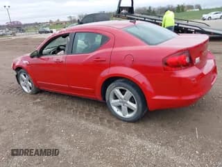 ✅ 2013 Dodge Avenger SE • VIN: 1C3CDZAB7DN643044 • Lot: 39111081. Wystawiony na IAAI z przebiegiem 153 740 mil. Bezpłatny archiwum sprzedaży aukcyjnych z USA i szczegółowy raport historii pojazdu na DreamBid. Zdjęcie 3.