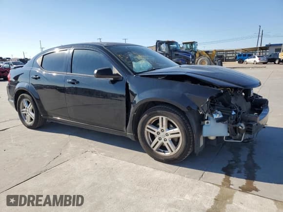 ✅ 2013 Dodge Avenger SE V6 • VIN: 1C3CDZAG5DN664423 • Лот: 87095554. Опубликован ранее на Copart с пробегом 76 830 миль. Бесплатный доступ к архиву аукционных продаж из США и подробный отчёт об истории автомобиля на DreamBid. Изображение 4.