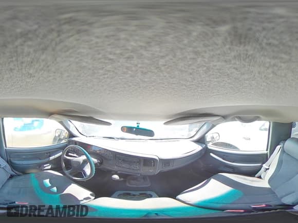 ✅ 1999 Chevrolet Silverado 1500 • VIN: 1GCEC14W8XZ103349 • Лот: 64741595. Опубликован ранее на Copart с пробегом 202 560 миль. Бесплатный доступ к архиву аукционных продаж из США и подробный отчёт об истории автомобиля на DreamBid. Изображение 16.