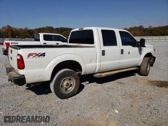✅ 2013 Ford F-350 Platinum • VIN: 1FT8W3B64DEB25368 • Lot: 74461784. Wystawiony na Copart z przebiegiem Nie podano. Bezpłatny archiwum sprzedaży aukcyjnych z USA i szczegółowy raport historii pojazdu na DreamBid. Zdjęcie 3.