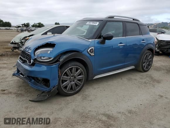 ✅ 2018 MINI Countryman Cooper S • VIN: WMZYT3C32J3D99188 • Lot: 59379945. Wystawiony na Copart z przebiegiem 66 989 mil. Bezpłatny archiwum sprzedaży aukcyjnych z USA i szczegółowy raport historii pojazdu na DreamBid. Zdjęcie 1.