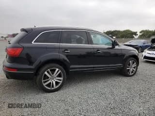 ✅ 2014 Audi Q7 Premium Plus • VIN: WA1LGAFE6ED007577 • Lot: 64701105. Wystawiony na Copart z przebiegiem 172 246 mil. Bezpłatny archiwum sprzedaży aukcyjnych z USA i szczegółowy raport historii pojazdu na DreamBid. Zdjęcie 3.