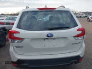 ✅ 2020 Subaru Forester • VIN: JF2SKADC9LH602996 • Lot: 43706904. Wystawiony na IAAI z przebiegiem 42 406 mil. Bezpłatny archiwum sprzedaży aukcyjnych z USA i szczegółowy raport historii pojazdu na DreamBid. Zdjęcie 17.