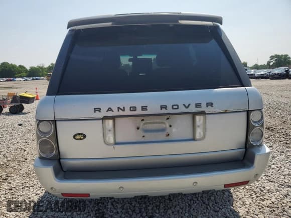 ✅ 2006 Land Rover Range Rover HSE • VIN: SALMF15436A224182 • Лот: 60000155. Опубликован ранее на Copart с пробегом 193 942 миль. Бесплатный доступ к архиву аукционных продаж из США и подробный отчёт об истории автомобиля на DreamBid. Изображение 6.