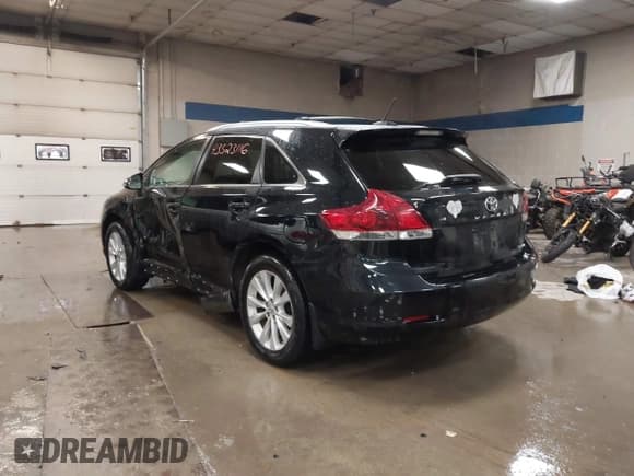 ✅ 2013 Toyota Venza LE • VIN: 4T3BA3BB4DU038256 • Lot: 43523116. Wystawiony na IAAI z przebiegiem 87 362 mil. Bezpłatny archiwum sprzedaży aukcyjnych z USA i szczegółowy raport historii pojazdu na DreamBid. Zdjęcie 3.