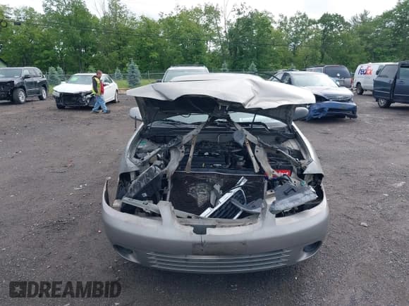 ✅ 2002 Nissan Sentra GXE • VIN: 3N1CB51DX2L603360 • Lot: 42357346. Listed on IAAI with 124,668 mi. Free auction sales archive from the USA and detailed vehicle history report at DreamBid. Image 6.