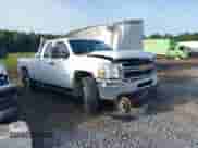 ✅ 2013 Chevrolet Silverado 2500HD Work Truck • VIN: 1GC2KVCG2DZ385023 • Lot: 42302809. Wystawiony na IAAI z przebiegiem 311 928 mil. Bezpłatny archiwum sprzedaży aukcyjnych z USA i szczegółowy raport historii pojazdu na DreamBid. Zdjęcie 13.