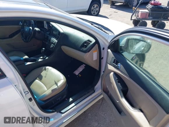 ✅ 2013 Kia Optima LX • VIN: KNAGM4AD0D5038765 • Lot: 43658029. Listed on IAAI with 177,703 mi. Free auction sales archive from the USA and detailed vehicle history report at DreamBid. Image 5.