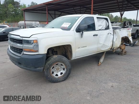 ✅ 2018 Chevrolet Silverado 1500 Work Truck • VIN: 3GCUKNEC8JG399619 • Лот: 41902968. Опубликован ранее на IAAI с пробегом 125 171 миль. Бесплатный доступ к архиву аукционных продаж из США и подробный отчёт об истории автомобиля на DreamBid. Изображение 2.