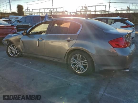 ✅ 2013 Infiniti G37 Journey • VIN: JN1CV6AP2DM722861 • Лот: 95917735. Опубликован ранее на Copart с пробегом Не указан. Бесплатный доступ к архиву аукционных продаж из США и подробный отчёт об истории автомобиля на DreamBid. Изображение 2.