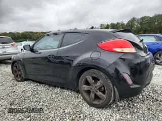 2013 Hyundai Veloster w/Gray Int with VIN KMHTC6AD6DU151914, listed as a Copart auction lot 90408325 with 95,258 mi miles and Clean title. Bid and sale history available at DreamBid. Image 2.