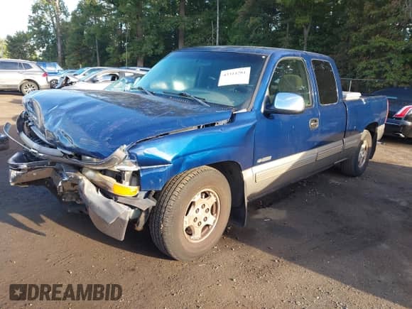 2000 Chevrolet Silverado 1500 LS z VIN 2GCEC19T5Y1218645, wystawiony jako IAAI lot #43314281 z przebiegiem 240 959 mil mil oraz . Historia ofert i sprzedaży dostępna na DreamBid. Obrazek 17.