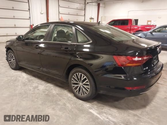 ✅ 2019 Volkswagen Jetta S • VIN: 3VWCB7BU4KM133020 • Лот: 43392673. Опубликован ранее на IAAI с пробегом 128 394 миль. Бесплатный доступ к архиву аукционных продаж из США и подробный отчёт об истории автомобиля на DreamBid. Изображение 3.
