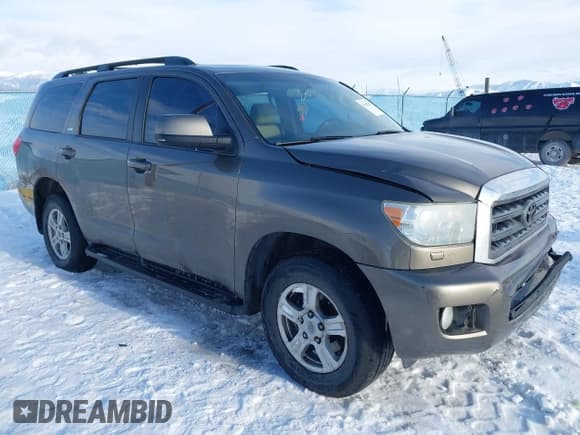 ✅ 2012 Toyota Sequoia SR5 • VIN: 5TDBY5G11CS071643 • Лот: 41548352. Опубликован ранее на IAAI с пробегом 175 509 миль. Бесплатный доступ к архиву аукционных продаж из США и подробный отчёт об истории автомобиля на DreamBid. Изображение 1.