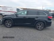 ✅ 2019 Toyota Highlander Hybrid LE • VIN: 5TDBGRFH1KS077644 • Лот: 43637310. Опубликован ранее на IAAI с пробегом 99 916 миль. Бесплатный доступ к архиву аукционных продаж из США и подробный отчёт об истории автомобиля на DreamBid. Изображение 14.