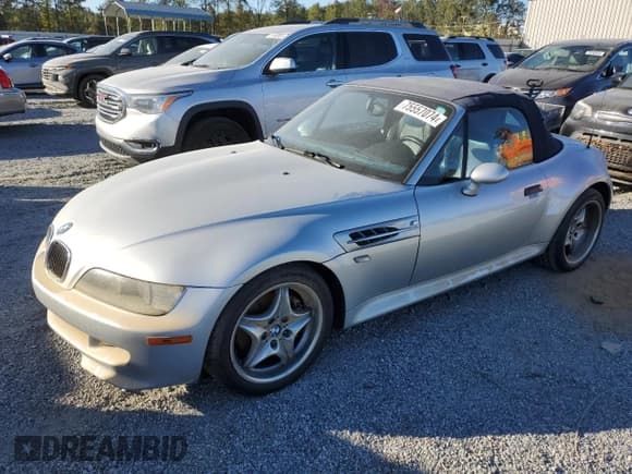 ✅ 2002 BMW M3 • VIN: 5UMCL93492LJ82639 • Лот: 75557074. Опубликован ранее на Copart с пробегом 122 484 миль. Бесплатный доступ к архиву аукционных продаж из США и подробный отчёт об истории автомобиля на DreamBid. Изображение 1.