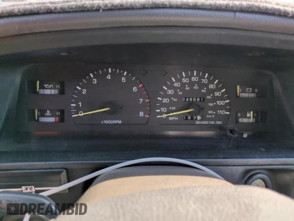 ✅ 1994 Toyota 4Runner • VIN: JT3VN39W9R8065187 • Lot: 75323374. Listed on Copart with 246,581 mi. Free auction sales archive from the USA and detailed vehicle history report at DreamBid. Image 9.