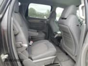 ✅ 2015 Chevrolet Traverse LT • VIN: 1GNKRHKD1FJ179866 • Lot: 84394625. Wystawiony na Copart z przebiegiem 225 867 mil. Bezpłatny archiwum sprzedaży aukcyjnych z USA i szczegółowy raport historii pojazdu na DreamBid. Zdjęcie 11.