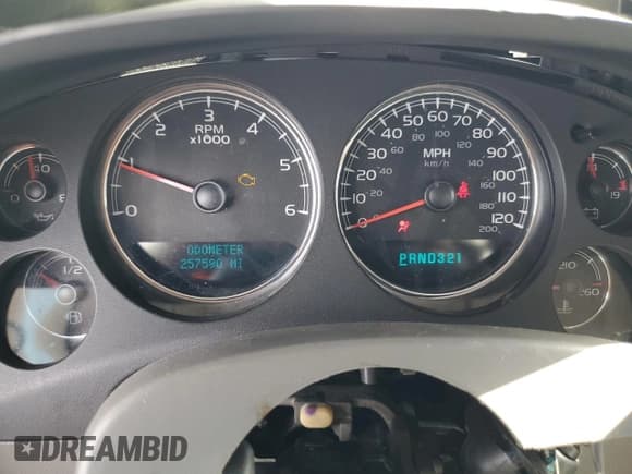 ✅ 2007 Chevrolet Tahoe LT • VIN: 1GNFC13J07J116015 • Lot: 92936815. Listed on Copart with 257,590 mi. Free auction sales archive from the USA and detailed vehicle history report at DreamBid. Image 9.