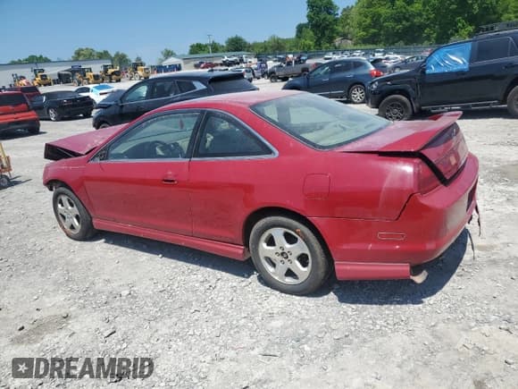 ✅ 1998 Honda Accord EX • VIN: 1HGCG2255WA030001 • Lot: 54733455. Listed on Copart with 209,539 mi. Free auction sales archive from the USA and detailed vehicle history report at DreamBid. Image 2.