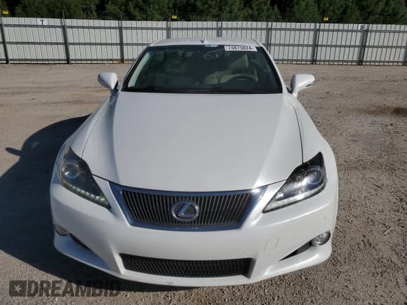 ✅ 2014 Lexus IS 250 C • VIN: JTHFF2C23E2529745 • Lot: 74875024. Listed on Copart with 131,364 mi. Free auction sales archive from the USA and detailed vehicle history report at DreamBid. Image 5.