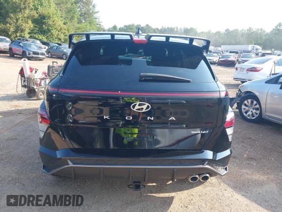 ✅ 2024 Hyundai Kona N Line • VIN: KM8HACA30RU027663 • Lot: 43012352. Listed on IAAI with 17,125 mi. Free auction sales archive from the USA and detailed vehicle history report at DreamBid. Image 17.