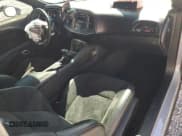 ✅ 2022 Dodge Challenger R/T Scat Pack Widebody • VIN: 2C3CDZFJ0NH151627 • Lot: 86541945. Wystawiony na Copart z przebiegiem 41 511 mil. Bezpłatny archiwum sprzedaży aukcyjnych z USA i szczegółowy raport historii pojazdu na DreamBid. Zdjęcie 8.