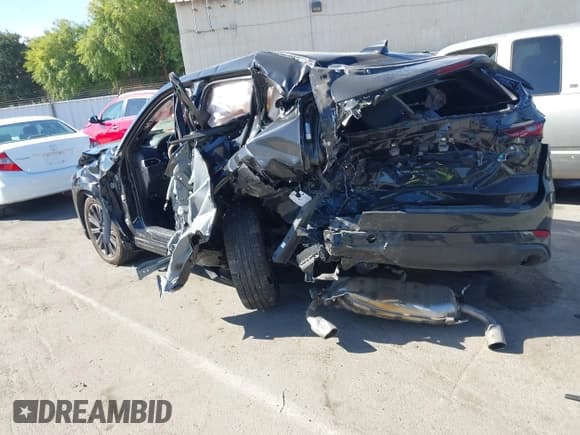 ✅ 2023 Mazda CX-5 2.5 Turbo • VIN: JM3KFBAY8P0109377 • Lot: 42920553. Wystawiony na IAAI z przebiegiem Nie podano. Bezpłatny archiwum sprzedaży aukcyjnych z USA i szczegółowy raport historii pojazdu na DreamBid. Zdjęcie 3.