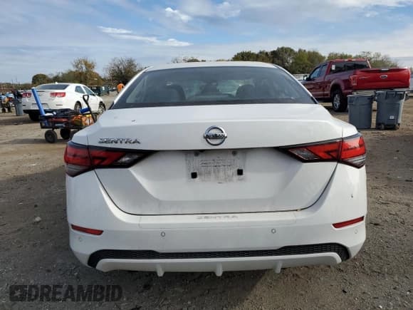 ✅ 2021 Nissan Sentra S • VIN: 3N1AB8BV0MY235552 • Lot: 85405425. Listed on Copart with 92,592 mi. Free auction sales archive from the USA and detailed vehicle history report at DreamBid. Image 6.