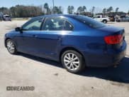 ✅ 2013 Volkswagen Jetta SE • VIN: 3VWDP7AJ8DM288024 • Lot: 49385335. Listed on Copart with 109,439 mi. Free auction sales archive from the USA and detailed vehicle history report at DreamBid. Image 2.