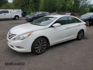 ✅ 2011 Hyundai Sonata SE • VIN: 5NPEC4ABXBH184891 • Lot: 67240255. Listed on Copart with 102,668 mi. Free auction sales archive from the USA and detailed vehicle history report at DreamBid. Image 1.