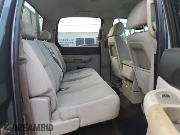 ✅ 2007 Chevrolet Silverado 1500 LTZ • VIN: 2GCEC13J871501224 • Lot: 86289944. Listed on Copart with 180,243 mi. Free auction sales archive from the USA and detailed vehicle history report at DreamBid. Image 10.