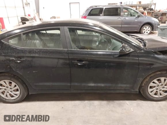 ✅ 2019 Hyundai Elantra SE • VIN: KMHD74LF8KU756994 • Lot: 42260988. Listed on IAAI with 148,428 mi. Free auction sales archive from the USA and detailed vehicle history report at DreamBid. Image 13.