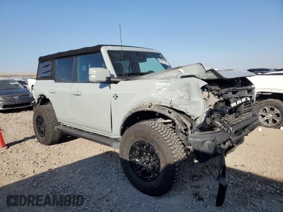 ✅ 2021 Ford Bronco • VIN: 1FMDE5DH6MLB02483 • Lot: 42617245. Listed on Copart with 20,306 mi. Free auction sales archive from the USA and detailed vehicle history report at DreamBid. Image 4.