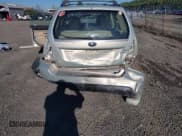 ✅ 2006 Subaru Forester X • VIN: JF1SG63656G715451 • Lot: 43453727. Wystawiony na IAAI z przebiegiem 194 308 mil. Bezpłatny archiwum sprzedaży aukcyjnych z USA i szczegółowy raport historii pojazdu na DreamBid. Zdjęcie 6.