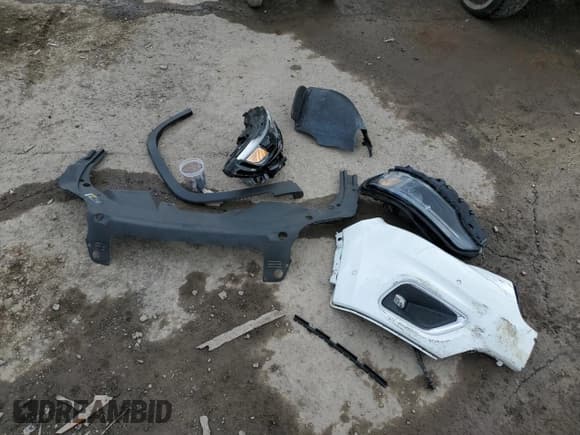 ✅ 2021 Jeep Cherokee Limited • VIN: 1C4PJMDNXMD178778 • Lot: 43345375. Wystawiony na Copart z przebiegiem 28 579 mil. Bezpłatny archiwum sprzedaży aukcyjnych z USA i szczegółowy raport historii pojazdu na DreamBid. Zdjęcie 14.