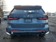 ✅ 2025 BMW X1 xDrive28i • VIN: WBX73EF0XS5122030 • Лот: 91944005. Опубликован ранее на Copart с пробегом 5 310 миль. Бесплатный доступ к архиву аукционных продаж из США и подробный отчёт об истории автомобиля на DreamBid. Изображение 6.