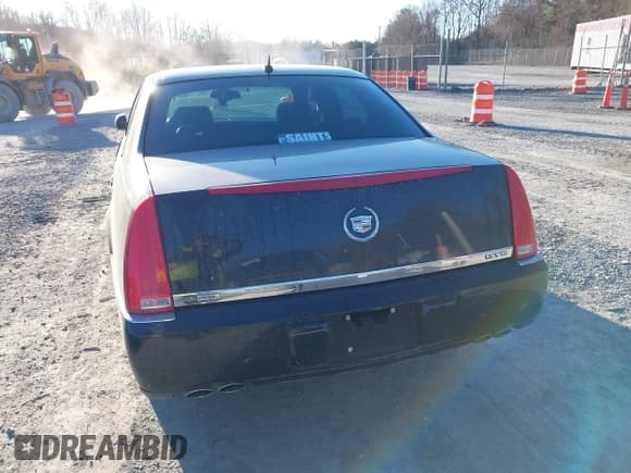 ✅ 2007 Cadillac DTS Luxury II • VIN: 1G6KD57Y47U205817 • Lot: 41427518. Listed on IAAI with 250,883 mi. Free auction sales archive from the USA and detailed vehicle history report at DreamBid. Image 16.