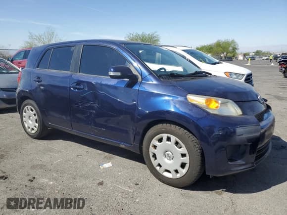 ✅ 2010 Scion xD • VIN: JTKKU4B42AJ051752 • Lot: 57180715. Wystawiony na Copart z przebiegiem 114 126 mil. Bezpłatny archiwum sprzedaży aukcyjnych z USA i szczegółowy raport historii pojazdu na DreamBid. Zdjęcie 4.