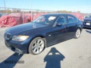 ✅ 2006 BMW 3 Series 330i • VIN: WBAVB33536AZ86617 • Lot: 40736005. Listed on IAAI with 139,015 mi. Free auction sales archive from the USA and detailed vehicle history report at DreamBid. Image 2.