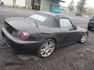 ✅ 2005 Honda S2000 • VIN: JHMAP214X5S007674 • Lot: 75652694. Wystawiony na Copart z przebiegiem 119 502 mil. Bezpłatny archiwum sprzedaży aukcyjnych z USA i szczegółowy raport historii pojazdu na DreamBid. Zdjęcie 3.