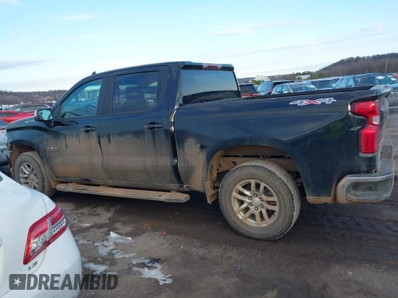 ✅ 2019 Chevrolet Silverado 1500 LT • VIN: 1GCPYDEK9KZ387882 • Lot: 41156154. Wystawiony na IAAI z przebiegiem 174 267 mil. Bezpłatny archiwum sprzedaży aukcyjnych z USA i szczegółowy raport historii pojazdu na DreamBid. Zdjęcie 14.