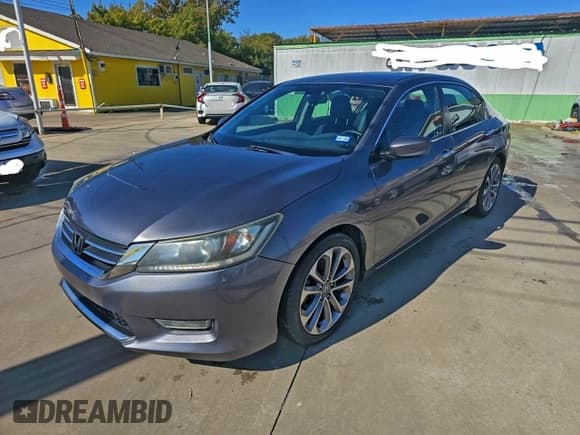 ✅ 2013 Honda Accord Sport • VIN: 1HGCR2F53DA077996 • Lot: 92220555. Wystawiony na Copart z przebiegiem 180 377 mil. Bezpłatny archiwum sprzedaży aukcyjnych z USA i szczegółowy raport historii pojazdu na DreamBid. Zdjęcie 2.