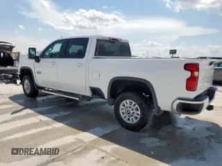 2022 Chevrolet Silverado 2500HD LT с VIN 2GC4YNEY7N1205719, выставлен на аукционе Copart как лот 67645135 с пробегом 98 779 миль миль и Чистый • Clean title. История ставок и продаж доступна на DreamBid. Изображение 2.