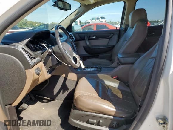 ✅ 2015 GMC Acadia SLT • VIN: 1GKKRSKD7FJ295826 • Lot: 81918975. Listed on Copart with 123,468 mi. Free auction sales archive from the USA and detailed vehicle history report at DreamBid. Image 7.